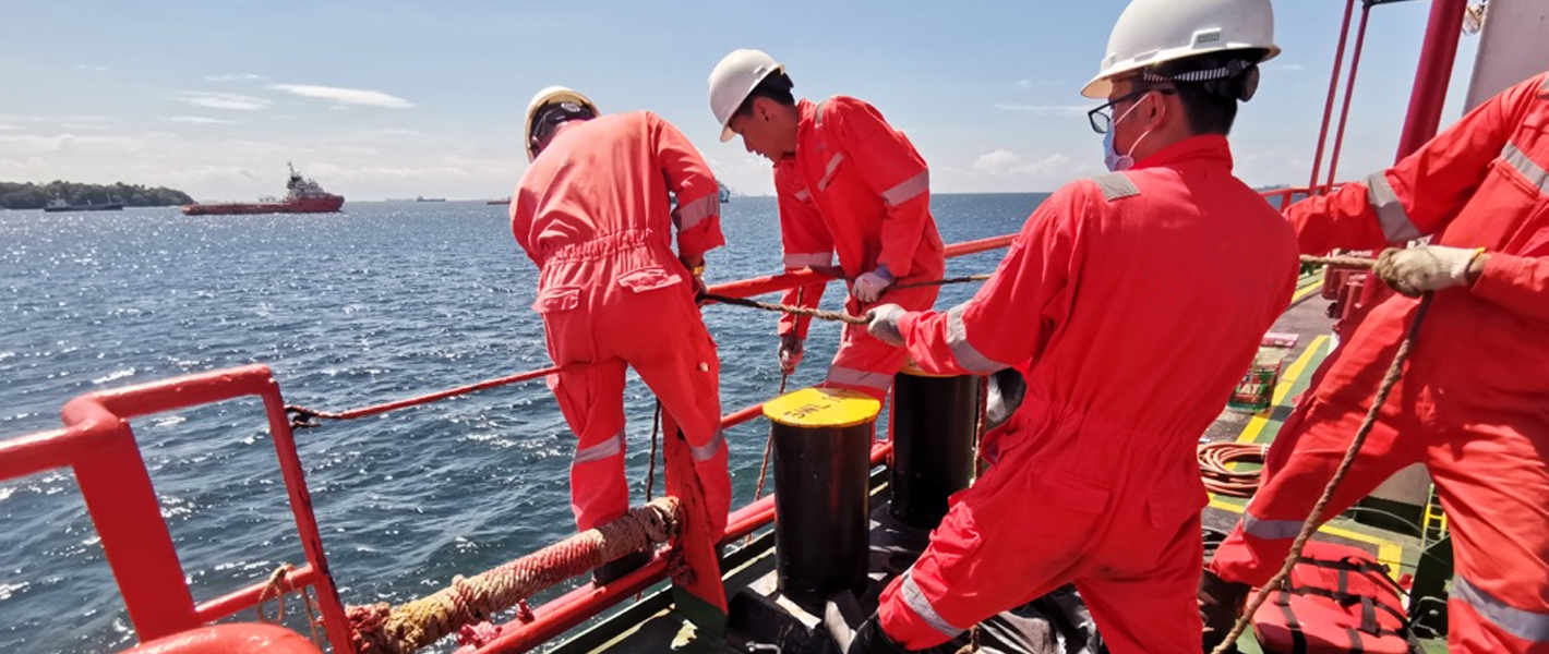 &Ouml;ljytankkerin miehist&ouml;n koulutus